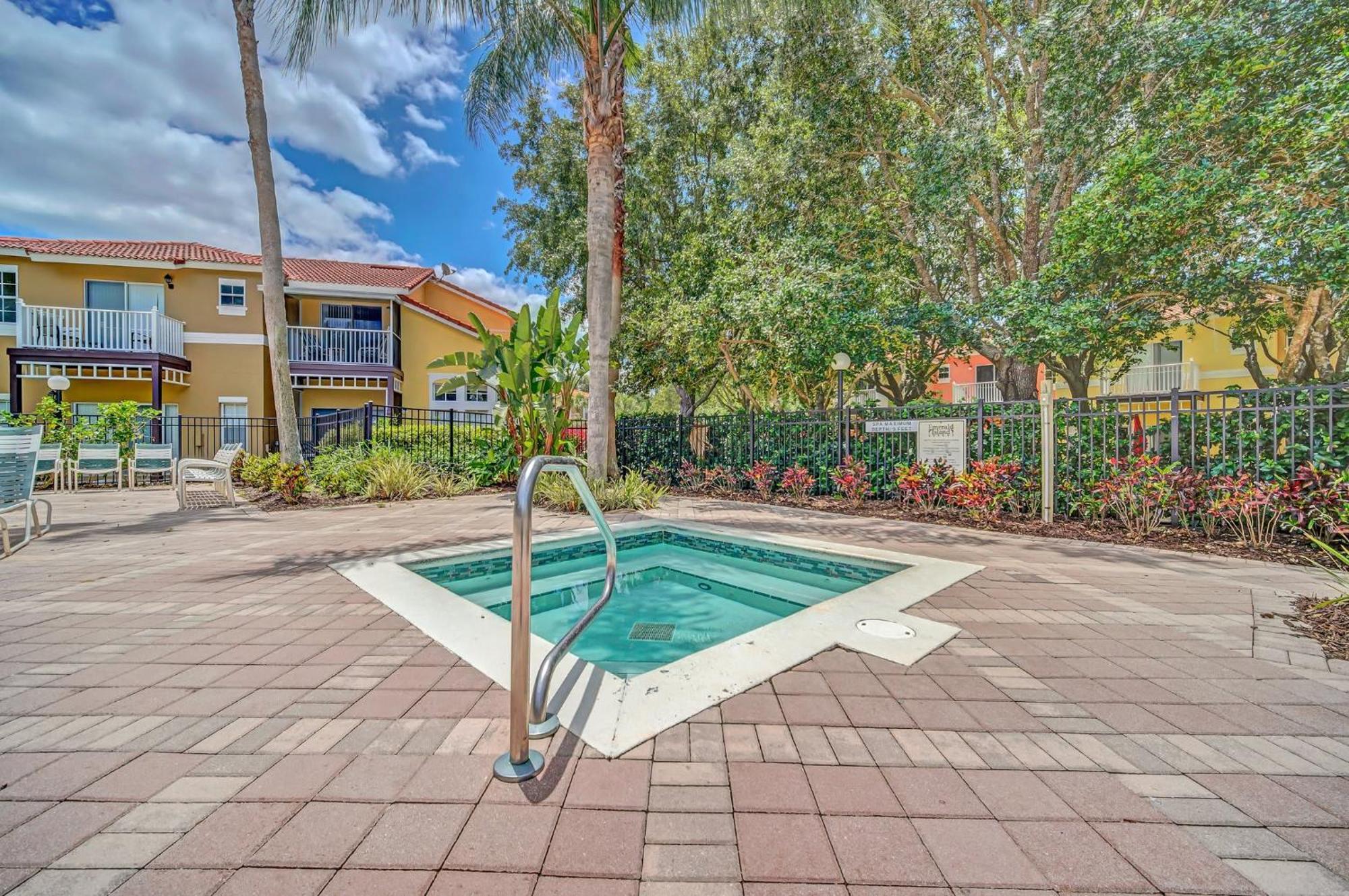 Ferienhaus Emerald Island 6 Bedroom 4 Bathroom Luxury